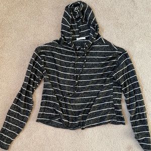 Cute light weight sweater